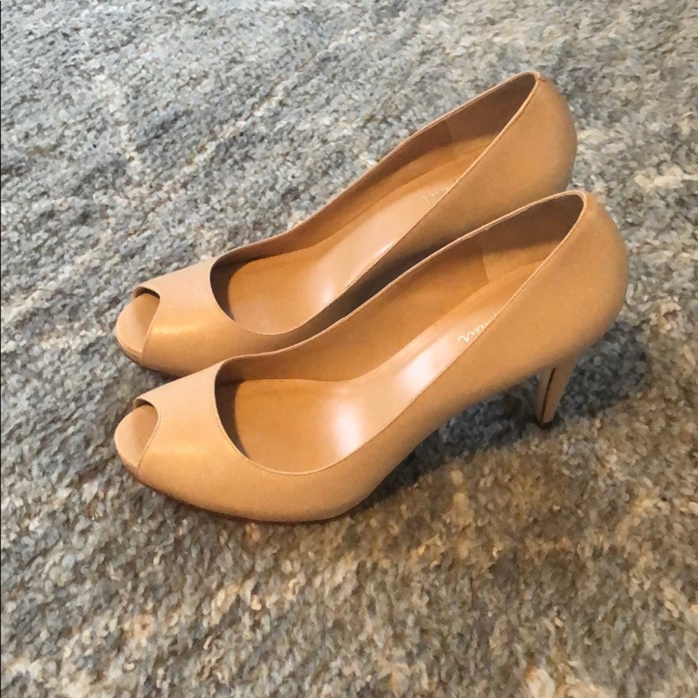 Cole haan peep toe nude heels, size 10.5.